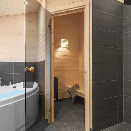 Awesome In With Sauna ハザスレウ
